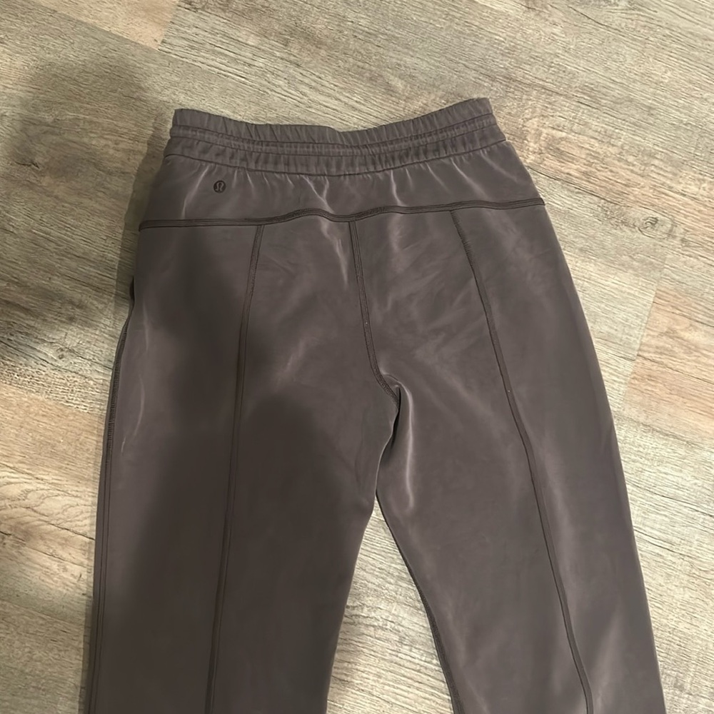 Lululemon softstreme pants size 6